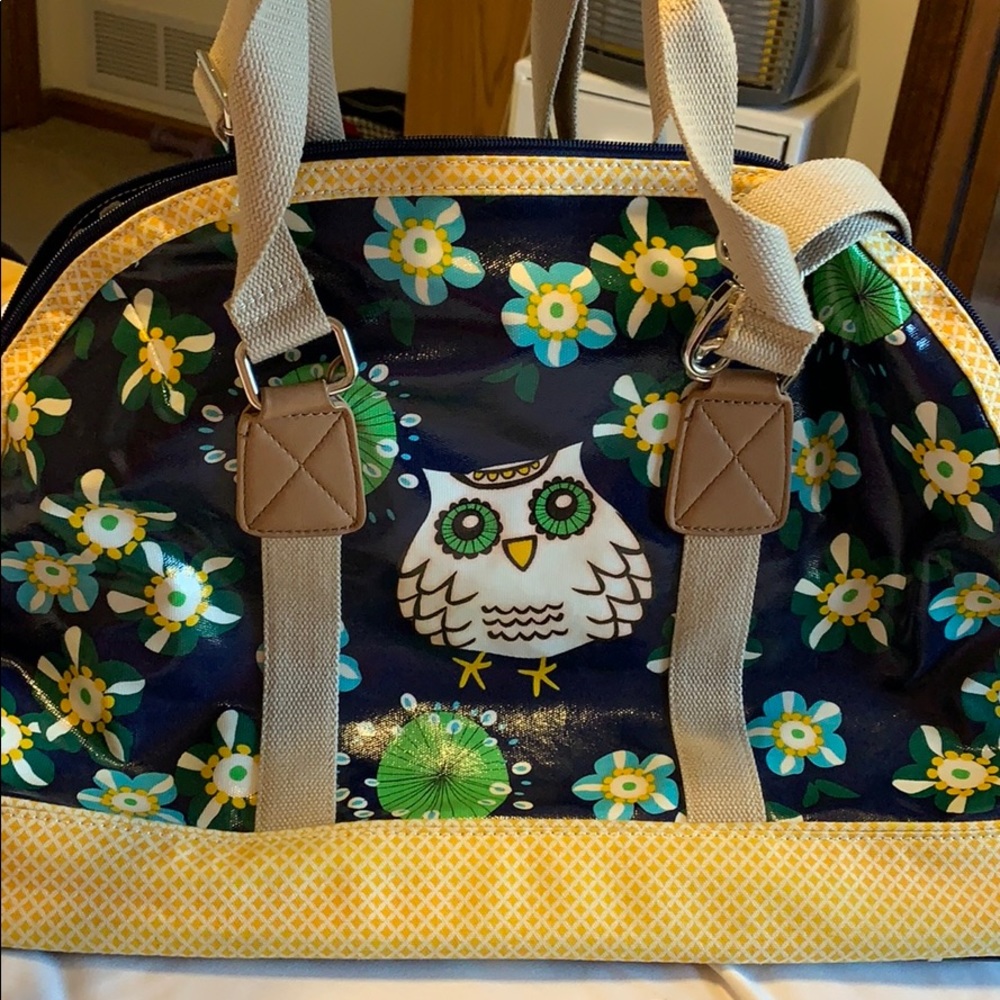 Large overnight bag / diaper bag